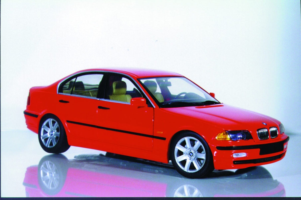 1:18 UT Models BMW E46 328i (blue)