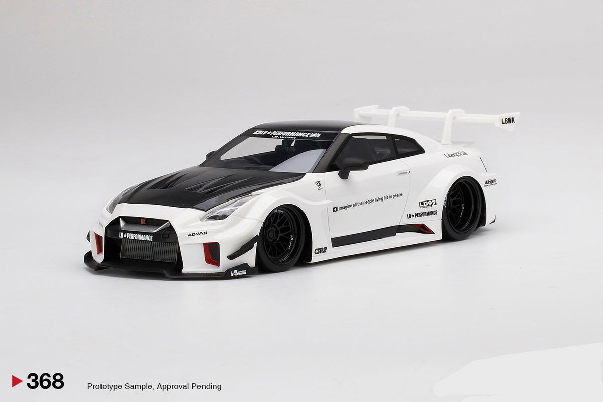 Topspeed 1:18 NISSAN LB-Silhouette WORKS GTR 35GT-RR Ver.2 White