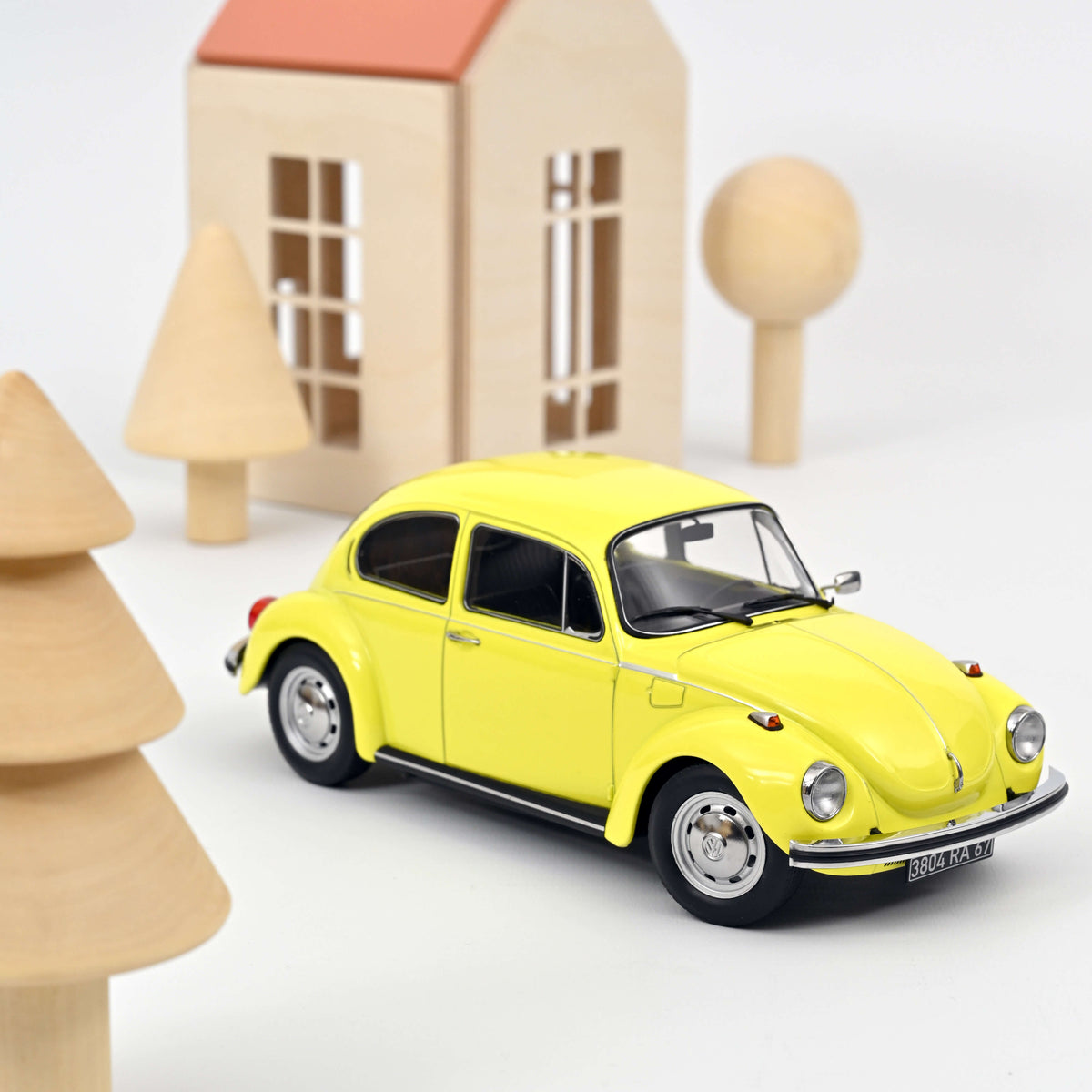 VW 1303 1973 Jaune 1/18 - 200pcs