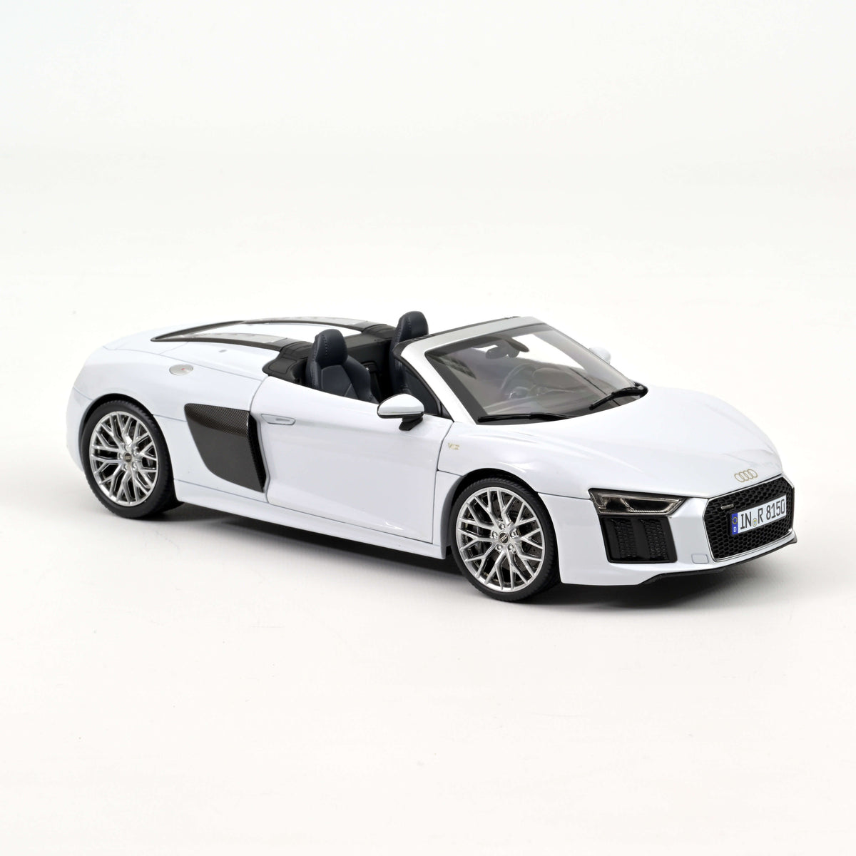 Audi R8 Spyder V10 Gris Suzuka 1/18