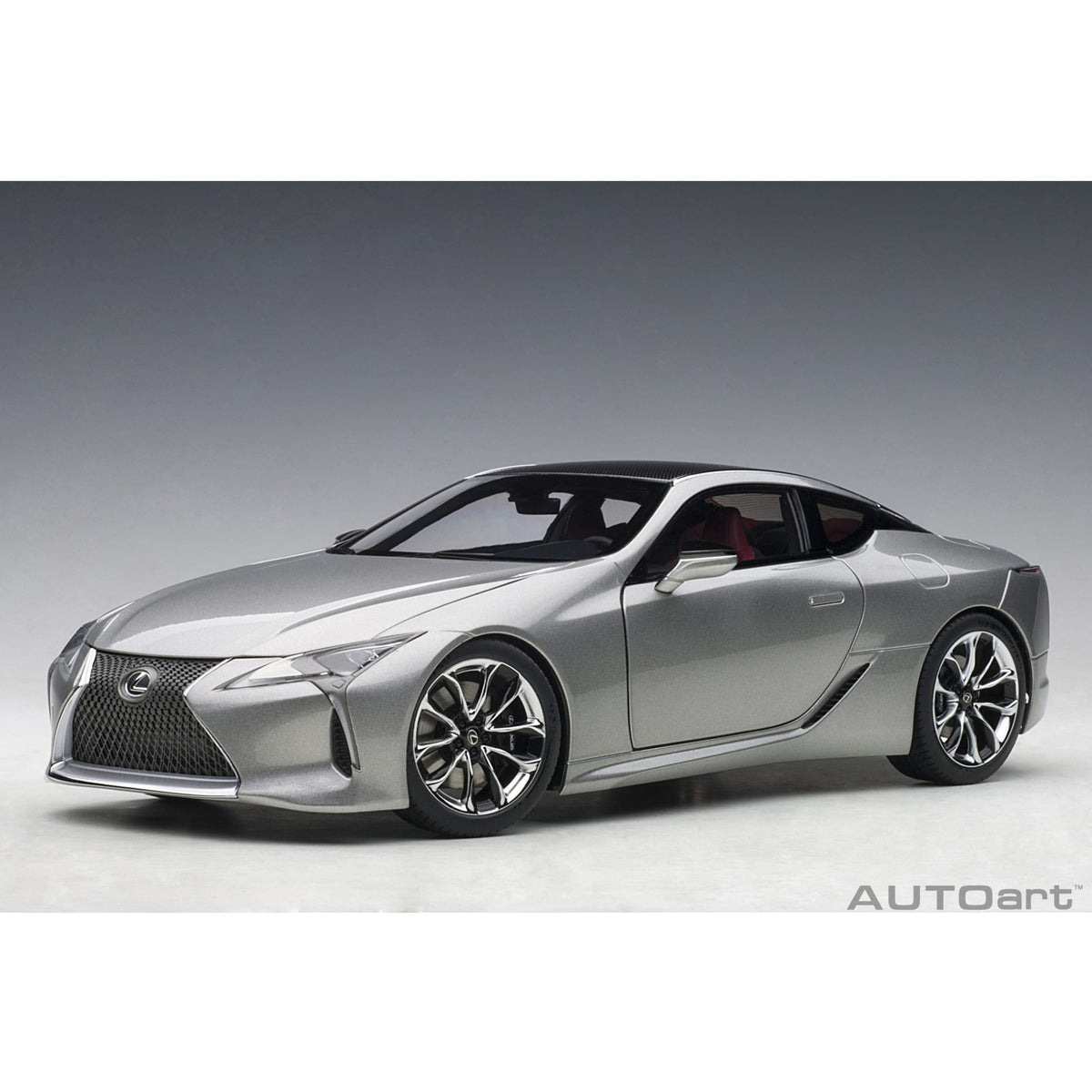 Lexus LC 500 Sonic Titanium/Intérieur rose foncé 1/18