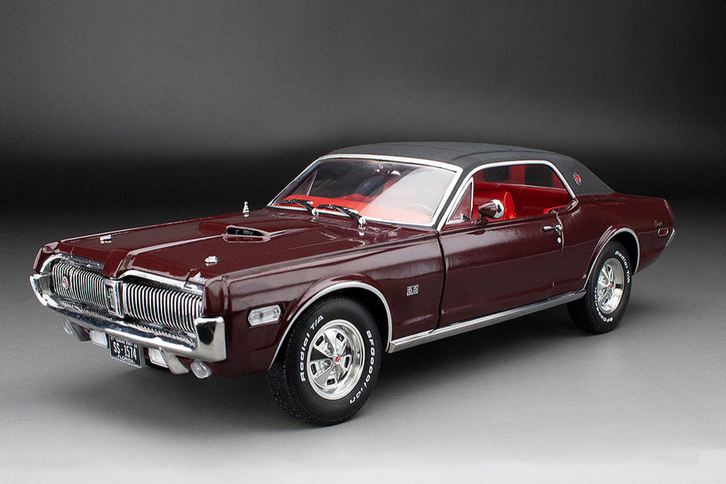 Sun-Star 1968 Mercury Cougar XR7G Coupe Cherry Red 1:18