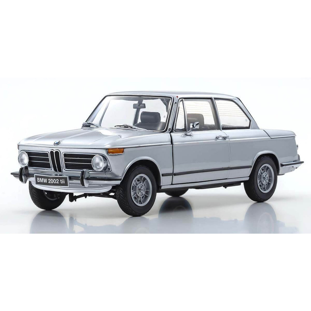 BMW 2002 tii Argent 1/18