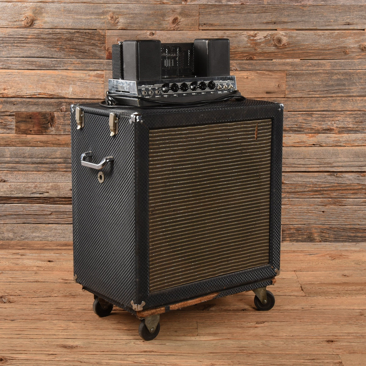 Ampeg B-18-N  1966