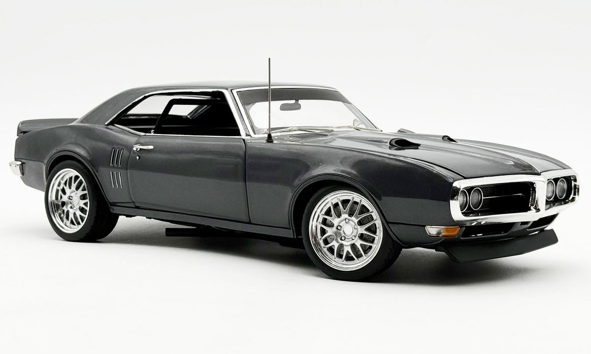 Acme 1968 Pontiac Firebird Street Fighter Silver Bird Gun Metal Grey 1:18 (Default Title (3053))