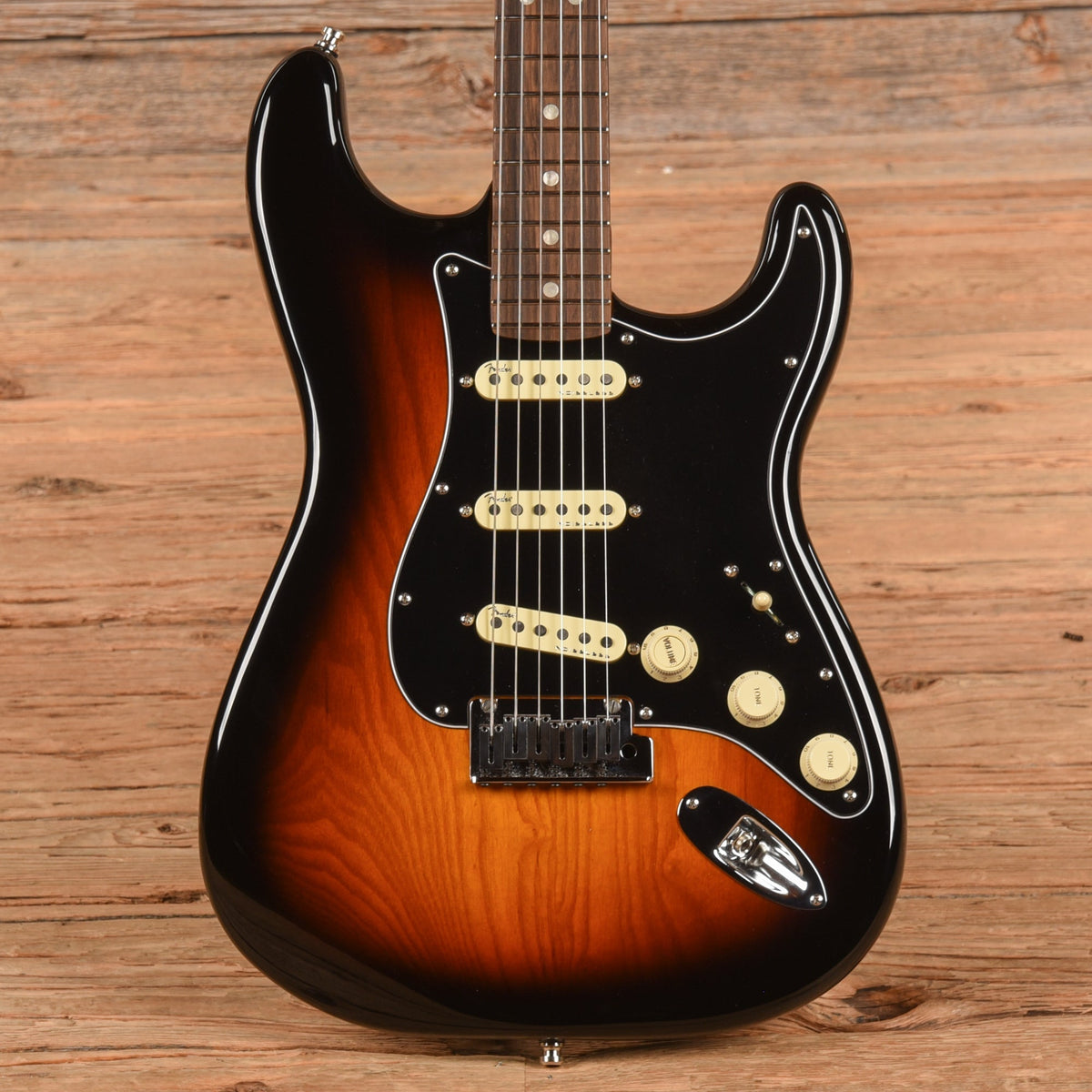Fender American Ultra Luxe Stratocaster Sunburst 2024