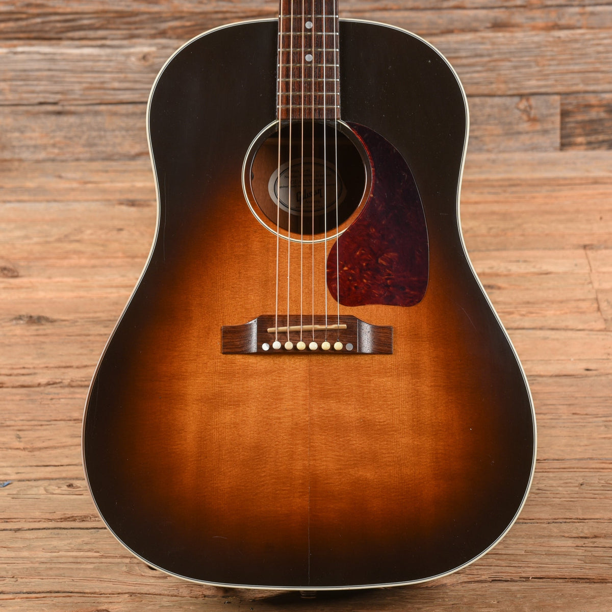 Gibson J-45 Standard Sunburst 2009