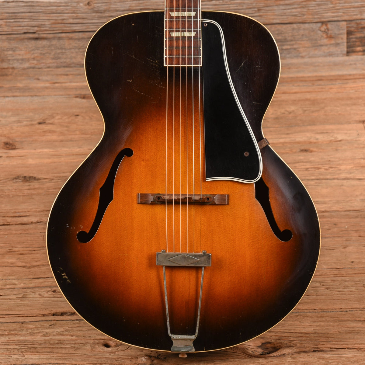 Gibson L-50 Sunburst 1951