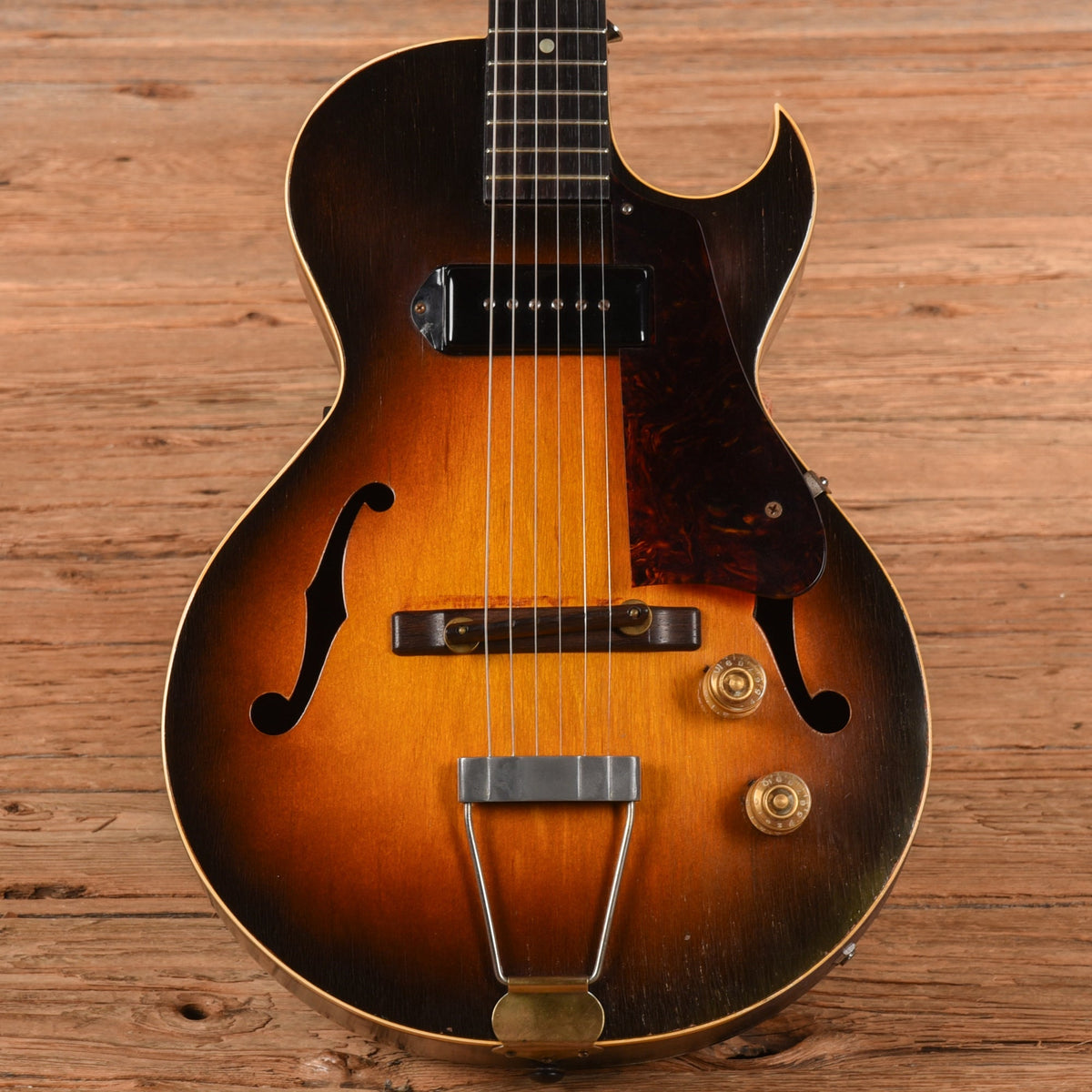 Gibson ES-140 3/4 Sunburst 1950