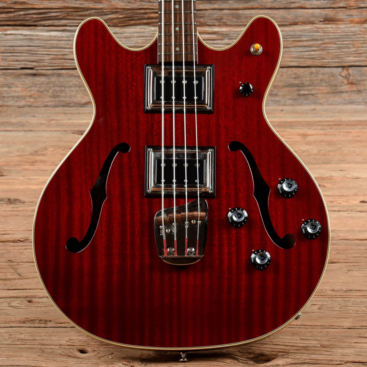 Guild Starfire II Bass Cherry 2017