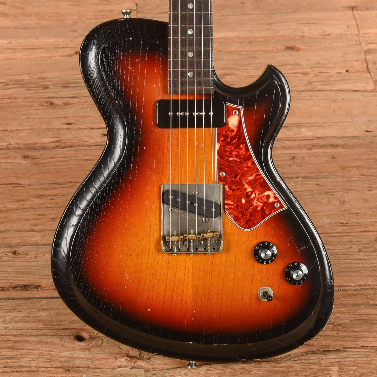 Novo Solus F2 Sunburst