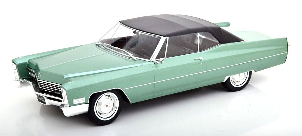 KK Scale 1967 Cadillac DeVille with Softtop Green Metallic 1:18 (Default Title (3645))
