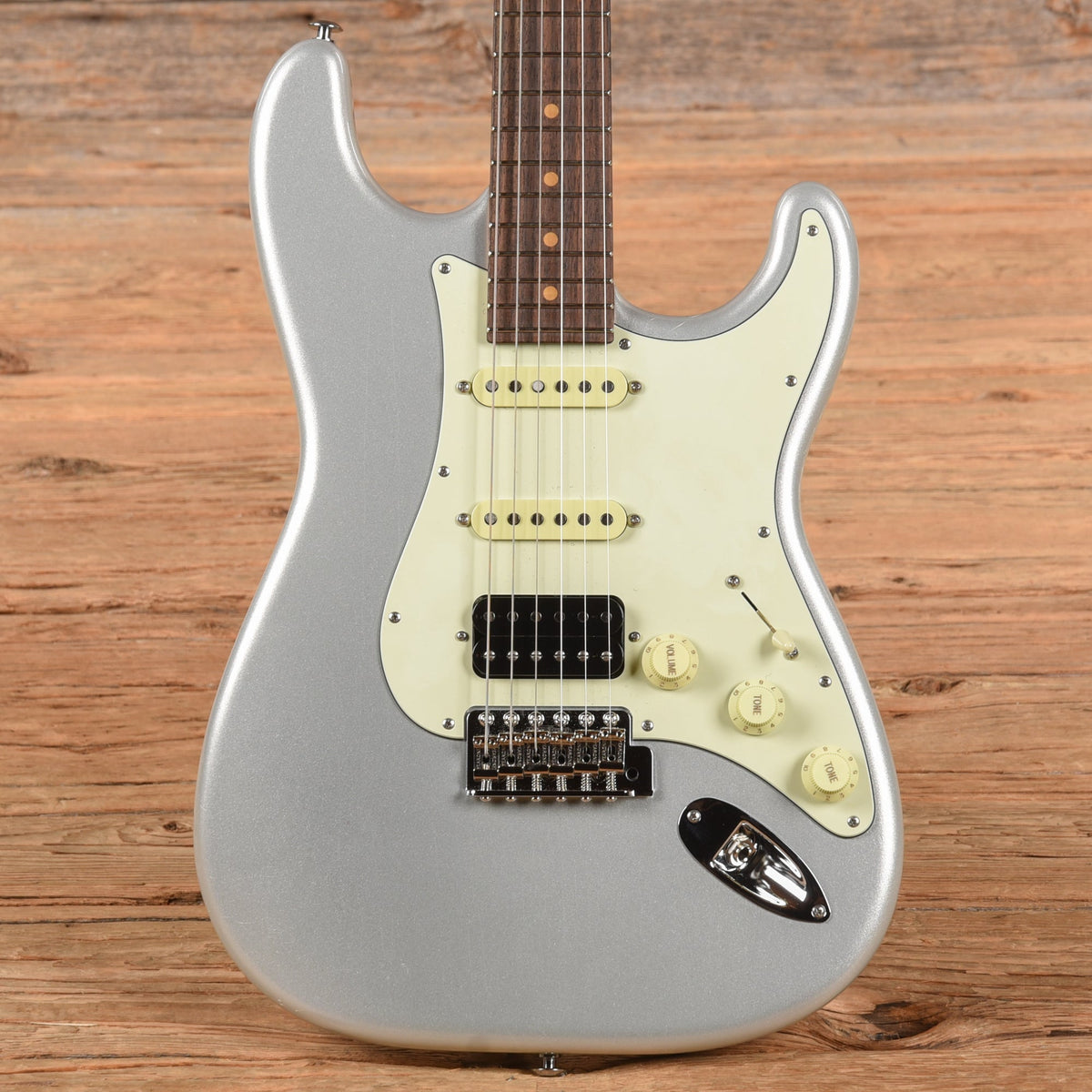 Suhr Classic S HSS Firemist Silver