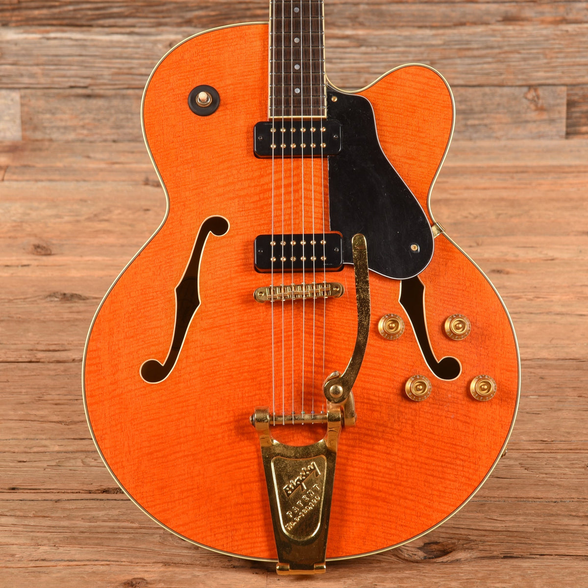 Yamaha AES-1500B Orange